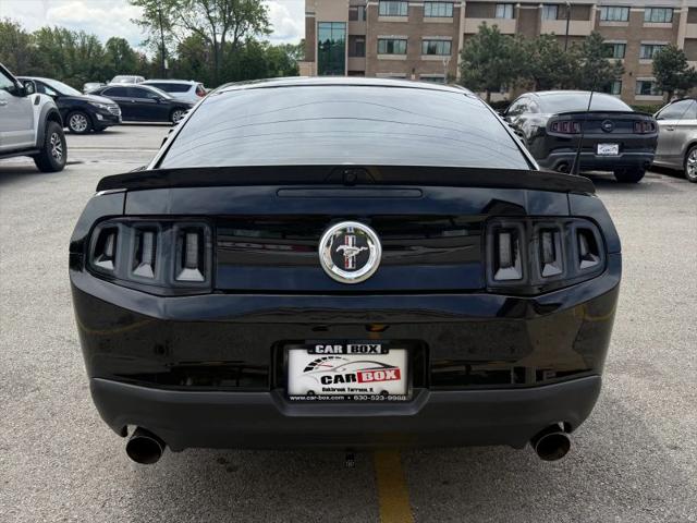 2011 Ford Mustang V6