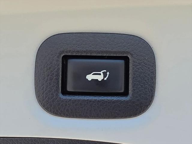 2020 Nissan Rogue SV FWD