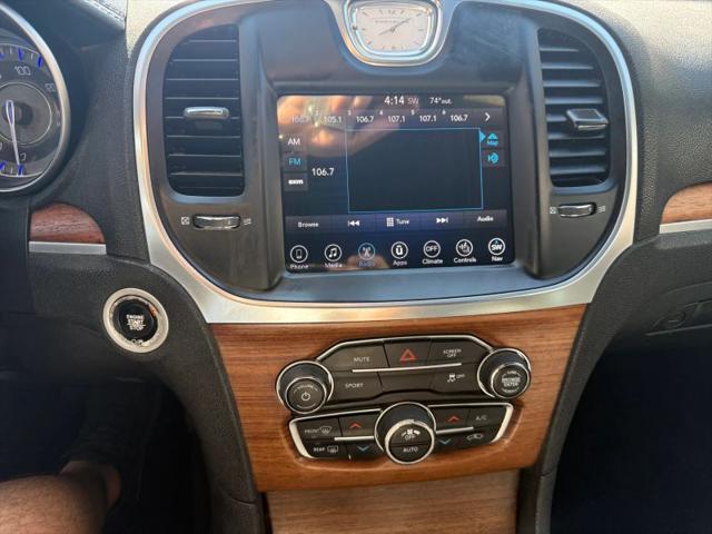 2017 Chrysler 300 Platinum
