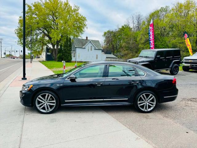 2017 Volkswagen Passat 1.8T R-Line