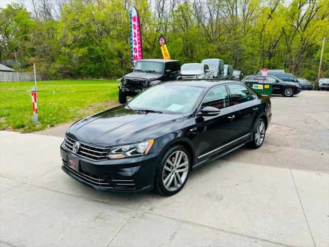2017 Volkswagen Passat 1.8T R-Line