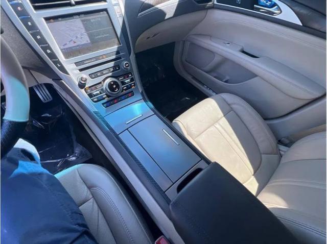 2017 Lincoln MKZ Hybrid Reserve