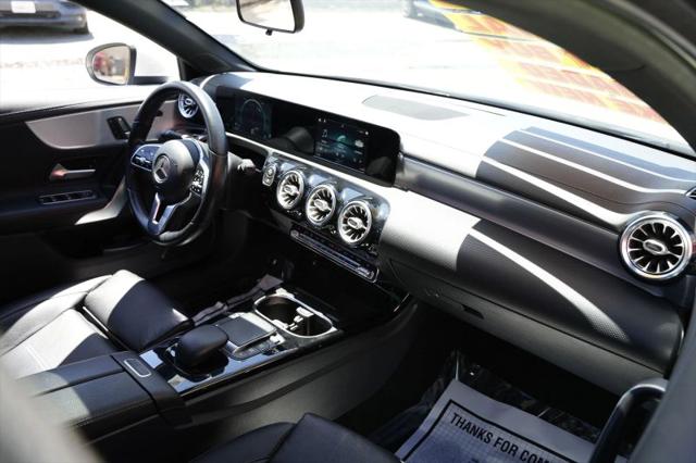 2021 Mercedes-Benz A 220 A 220