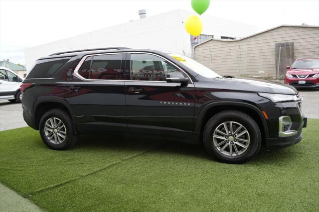 2022 Chevrolet Traverse AWD LT Cloth
