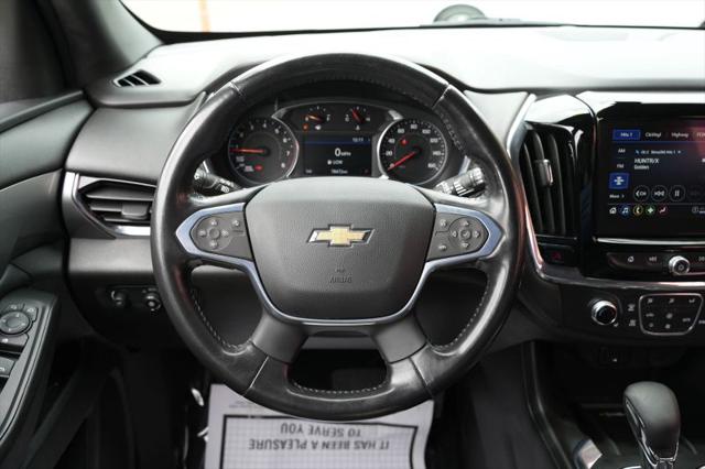 2022 Chevrolet Traverse AWD LT Cloth