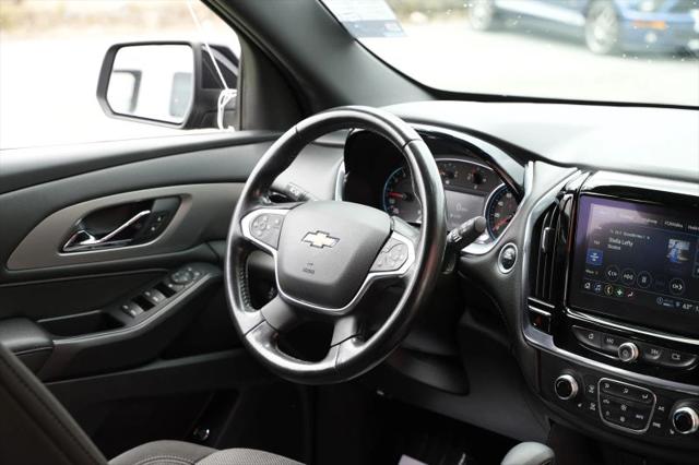 2022 Chevrolet Traverse AWD LT Cloth