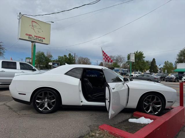 2015 Dodge Challenger R/T Plus