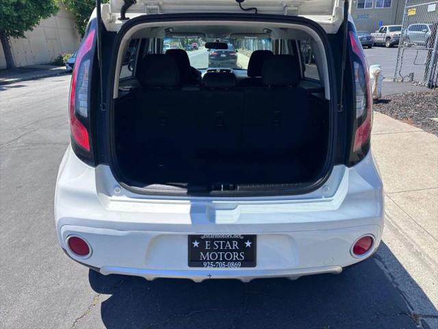 2017 Kia Soul +