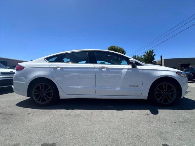 2018 Ford Fusion Hybrid SE