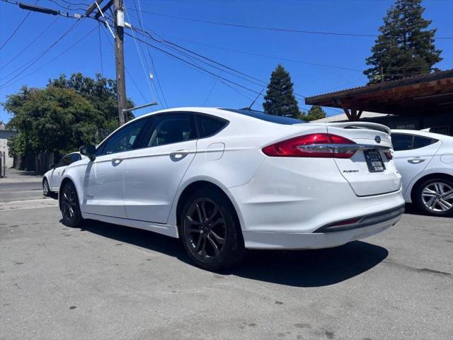 2018 Ford Fusion Hybrid SE
