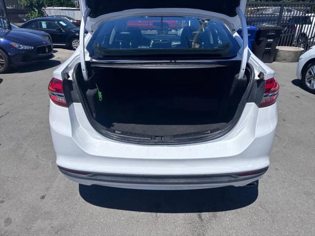 2018 Ford Fusion Hybrid SE