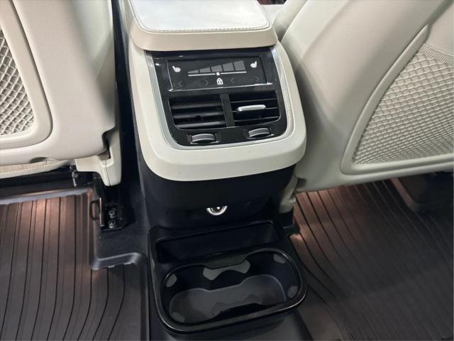 2020 Volvo XC90 T6 Inscription 6 Passenger