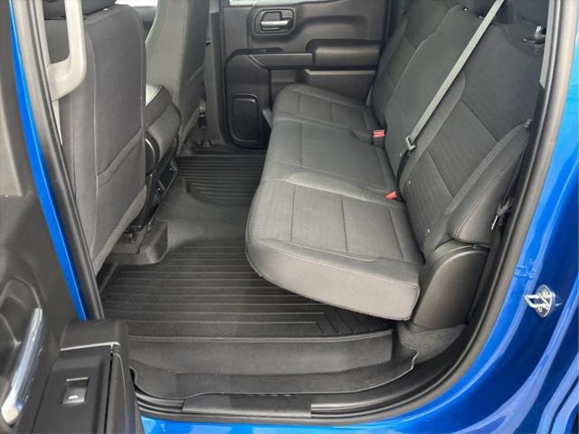 2022 Chevrolet Silverado 1500 4WD Crew Cab Short Bed Custom