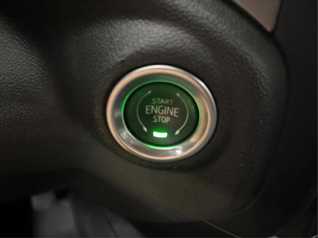 2022 Chevrolet Silverado 1500 4WD Crew Cab Short Bed Custom