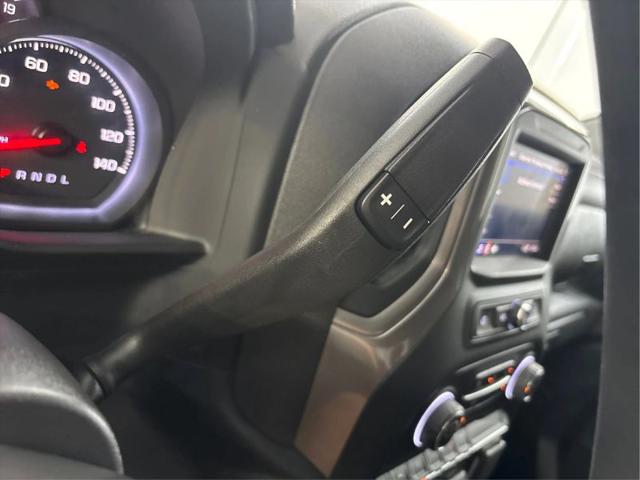 2022 Chevrolet Silverado 1500 4WD Crew Cab Short Bed Custom
