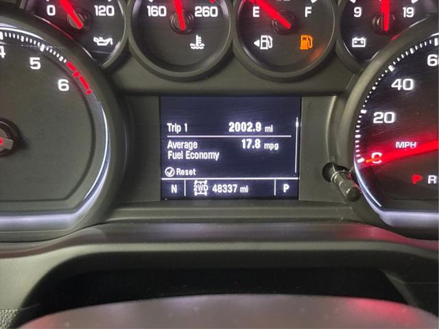 2022 Chevrolet Silverado 1500 4WD Crew Cab Short Bed Custom