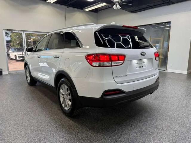 2016 Kia Sorento 2.4L LX