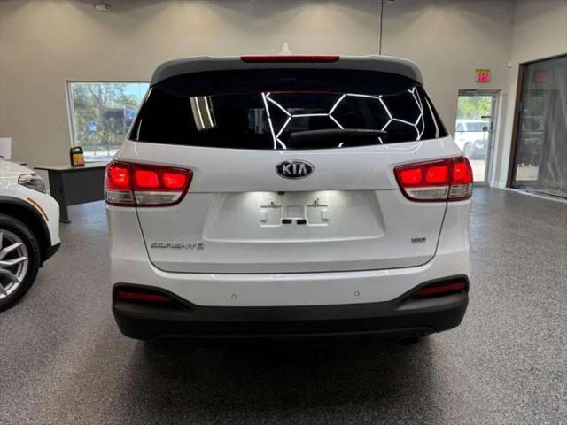 2016 Kia Sorento 2.4L LX