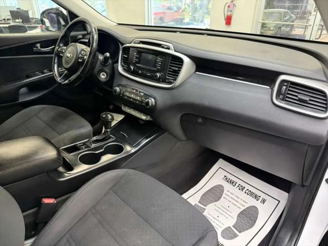 2016 Kia Sorento 2.4L LX