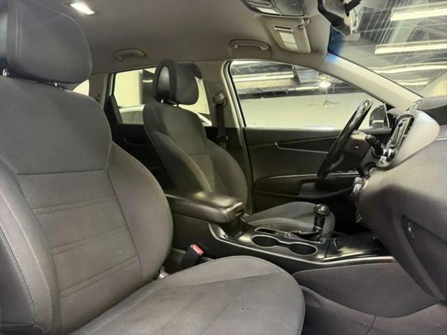 2016 Kia Sorento 2.4L LX