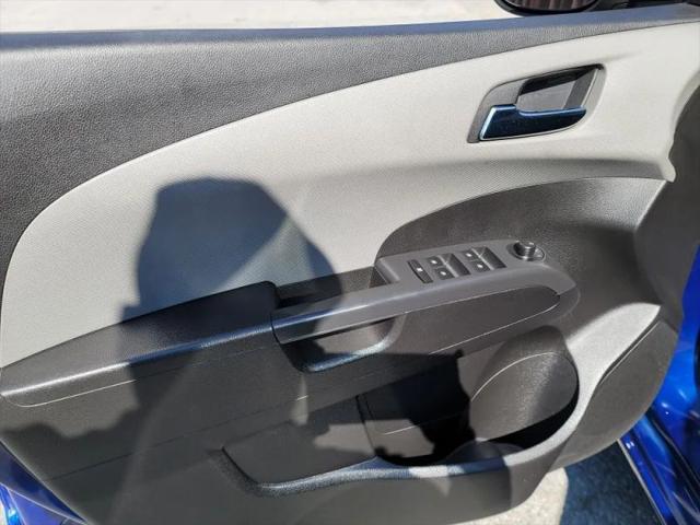 2013 Chevrolet Sonic LT Auto