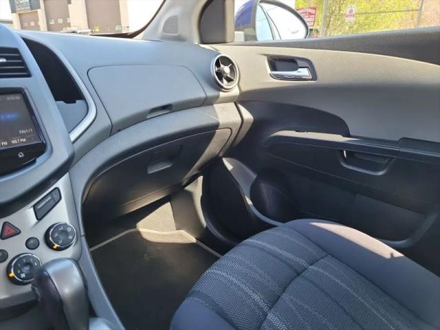 2013 Chevrolet Sonic LT Auto