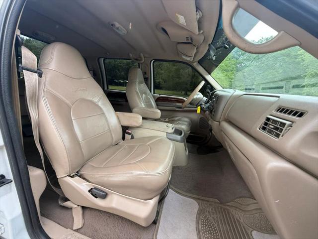2000 Ford F-350 Base