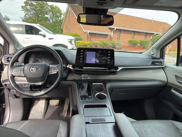 2021 Toyota Sienna Limited