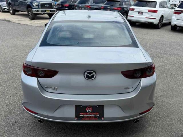 2019 Mazda Mazda3 Preferred Package