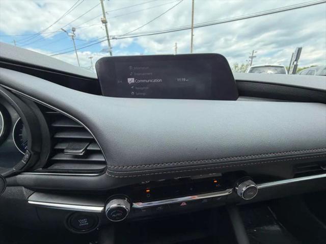 2019 Mazda Mazda3 Preferred Package