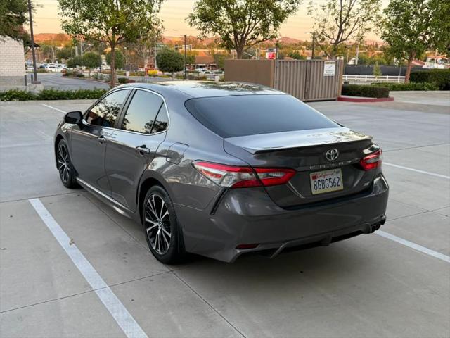 2018 Toyota Camry SE