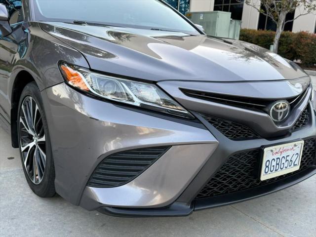 2018 Toyota Camry SE