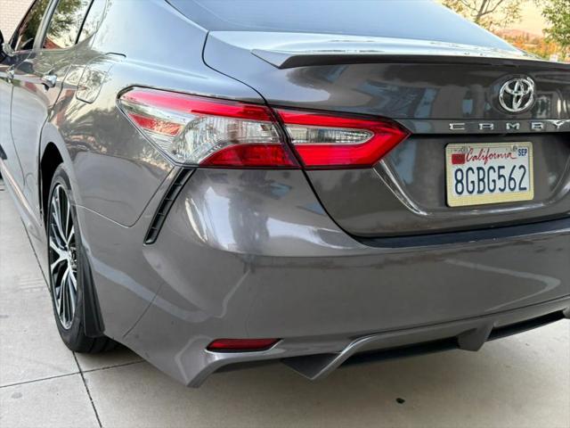 2018 Toyota Camry SE