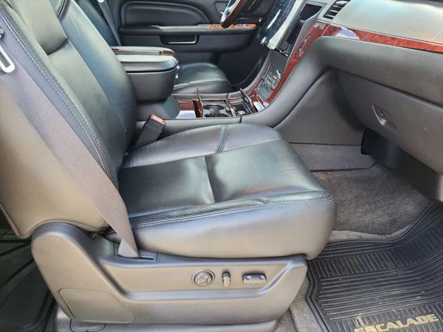2013 Cadillac Escalade EXT Luxury