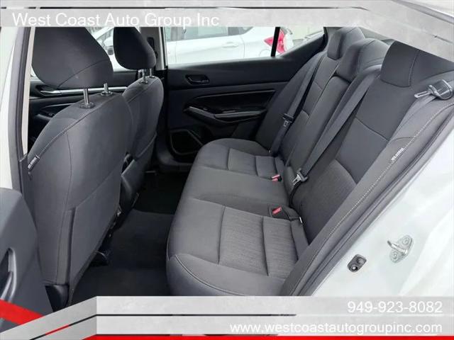 2023 Nissan Altima SV FWD