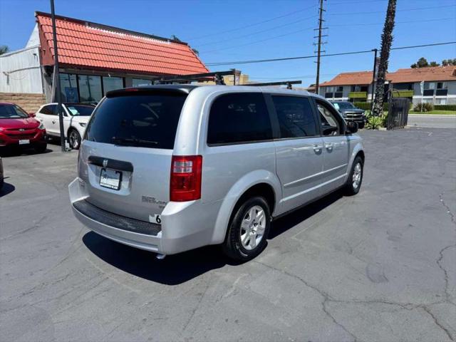2010 Dodge Grand Caravan SE