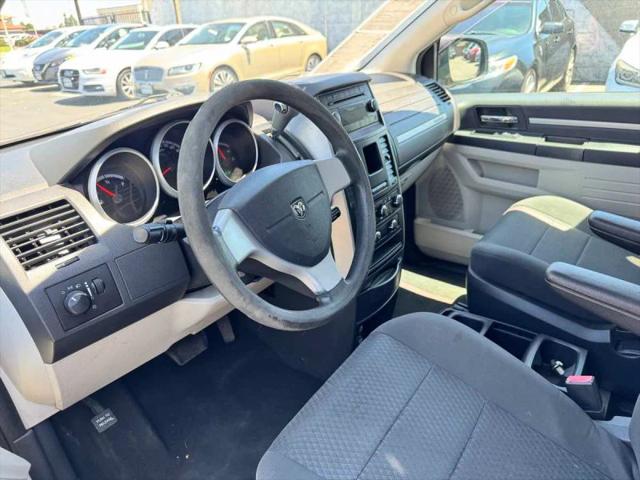 2010 Dodge Grand Caravan SE