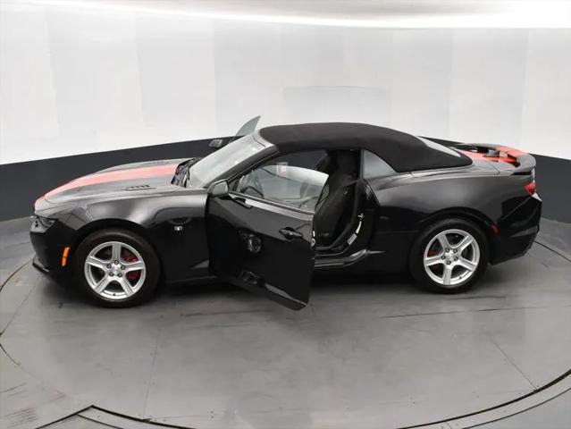 2023 Chevrolet Camaro RWD Convertible 1LT
