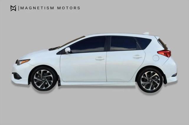 2016 Scion iM Base
