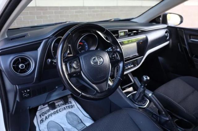 2016 Scion iM Base