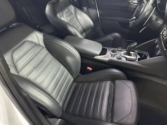 2023 Alfa Romeo Giulia Veloce AWD