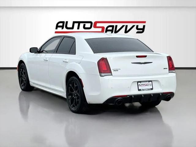 2023 Chrysler 300 Touring L AWD