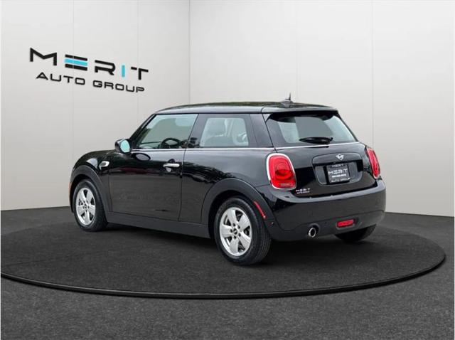 2021 MINI Hardtop Cooper