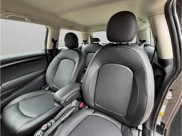 2021 MINI Hardtop Cooper
