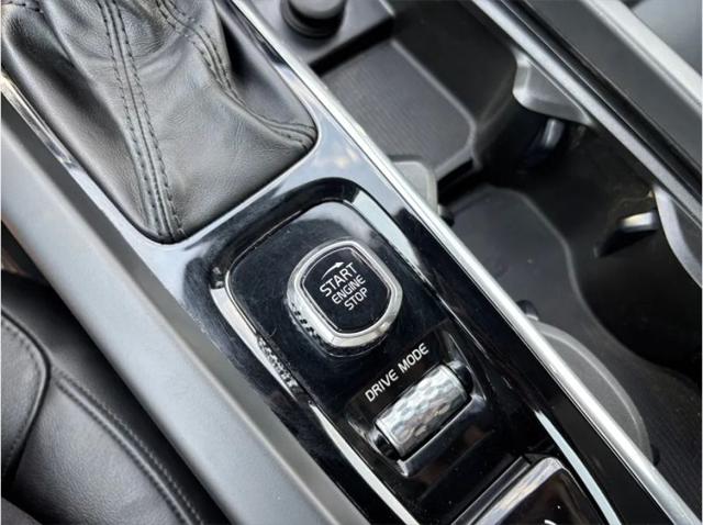 2019 Volvo S60 T6 Momentum