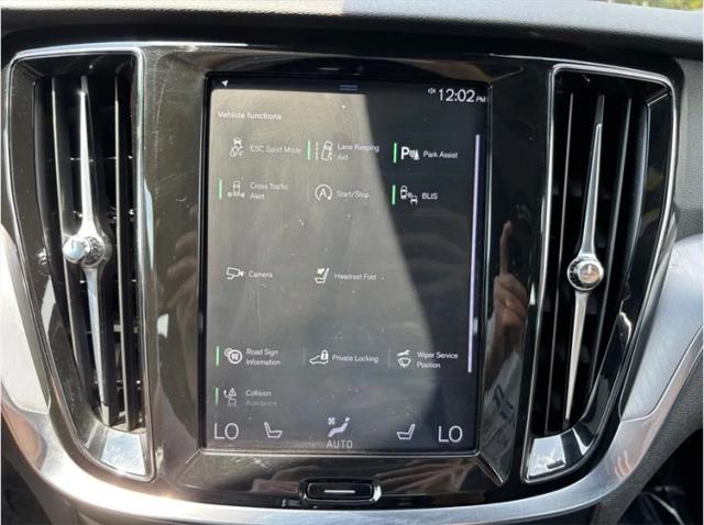 2019 Volvo S60 T6 Momentum