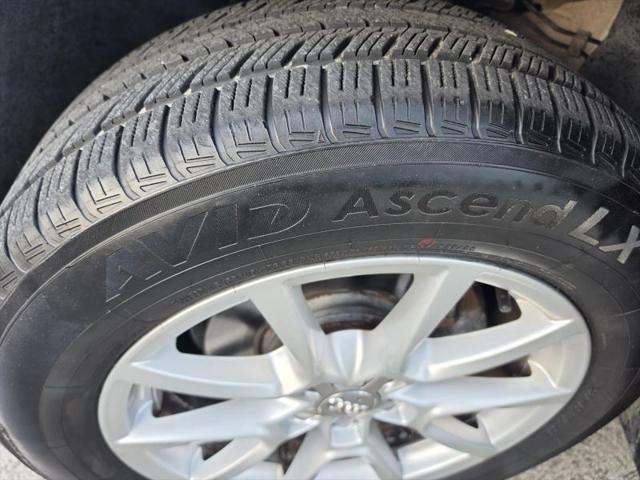2011 Audi Q5 2.0T Premium