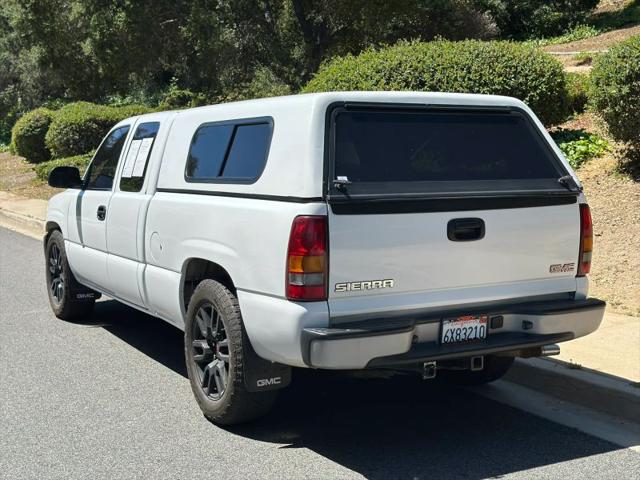 2002 GMC Sierra 1500 Standard