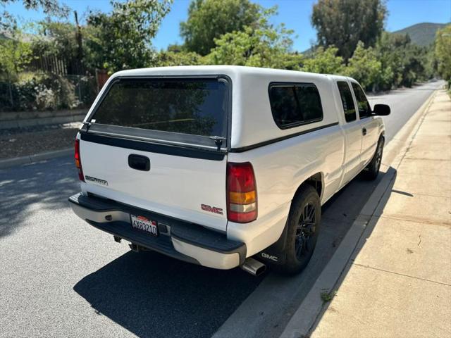 2002 GMC Sierra 1500 Standard