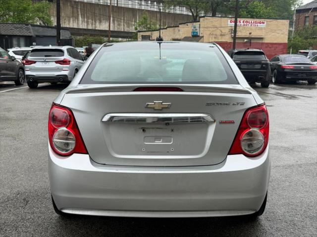 2016 Chevrolet Sonic LTZ Auto